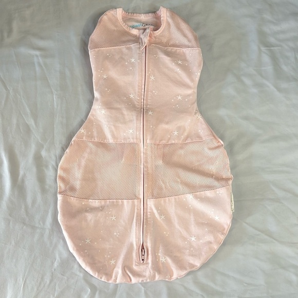 Happiest Baby SNOO Sleep Sack - 100% Organic Cotton Baby Swaddle Blanket - Picture 1 of 6